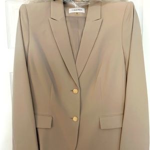 NEW Women's Calvin Klein suit size 14